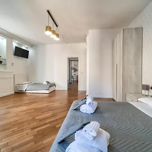Apartman Dante 138 Class &, Bari